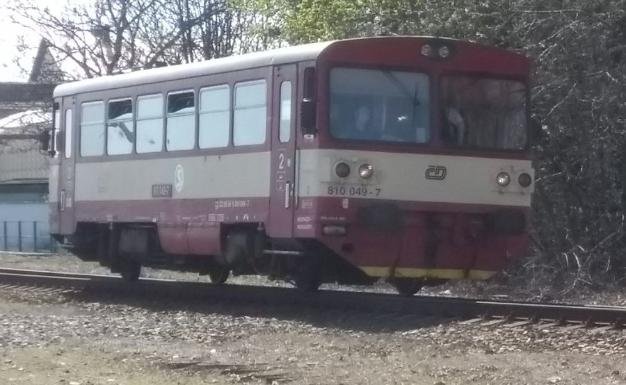 810 049-7